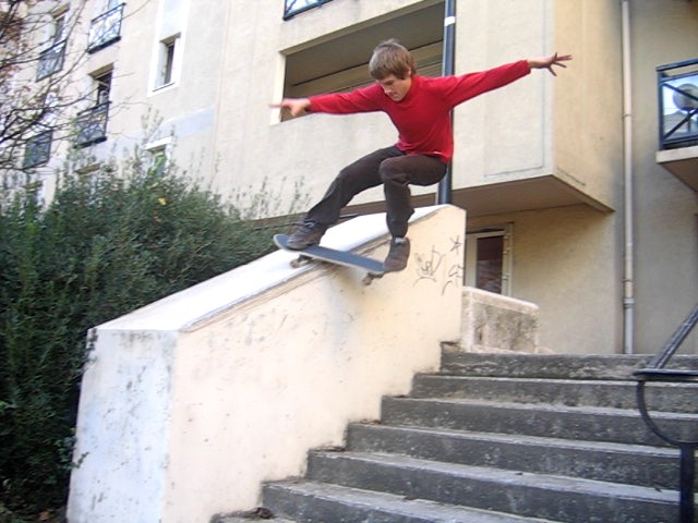 Alexis - Boardslide - Chambéry.jpg